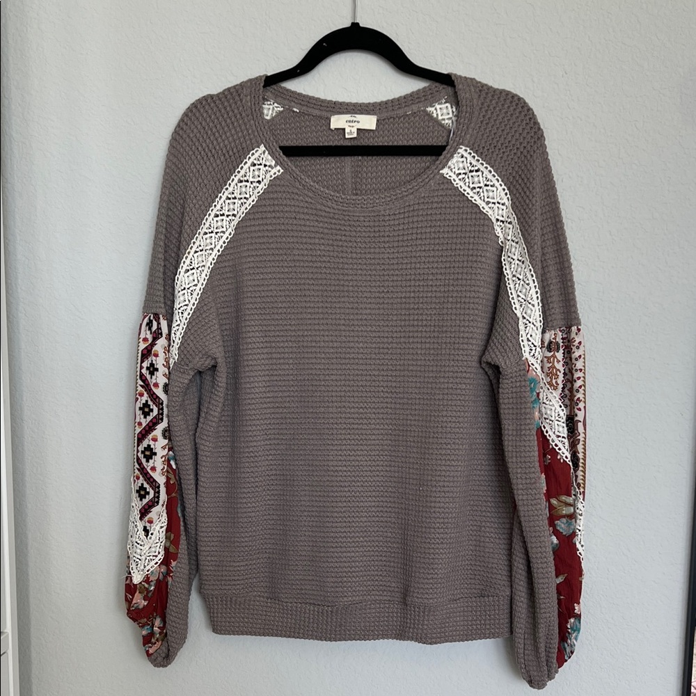 Entro Brown Taupe Waffle Weave Sweater with Patterned Sleeves